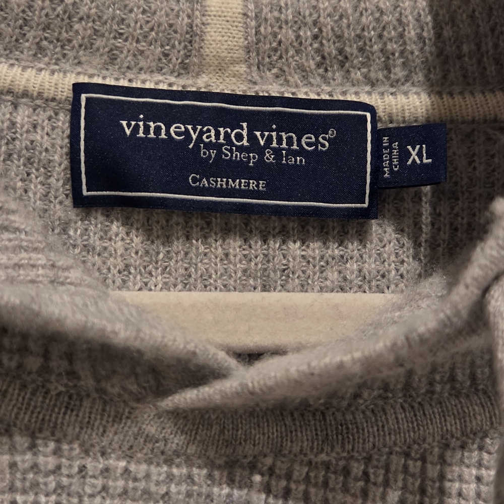 MEN'S CASHMERE SWEATER - Picture 3 of 3